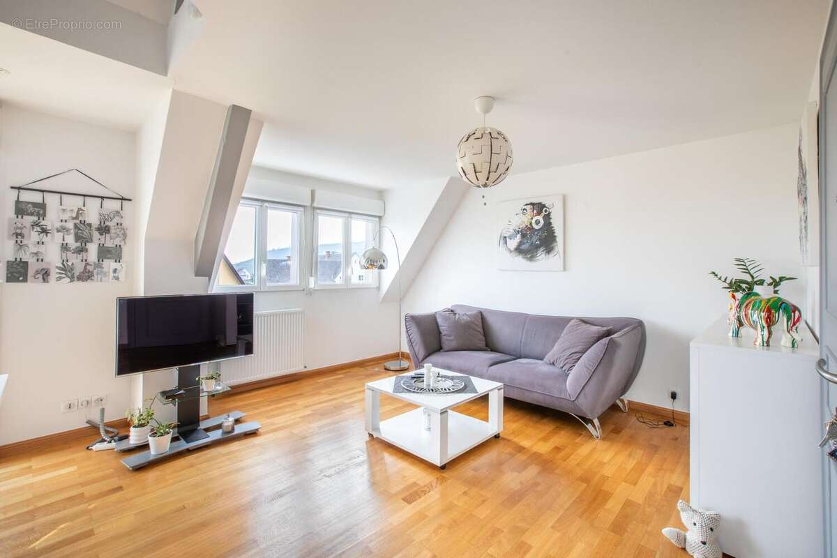 Appartement 96 m² à Mittelwihr  - photo 2