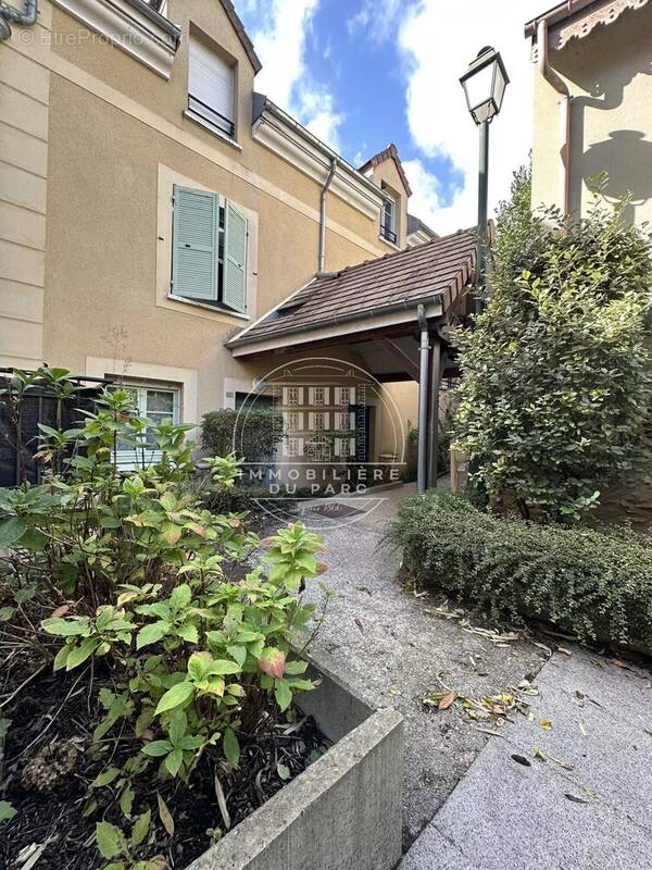 Appartement à ROCQUENCOURT
