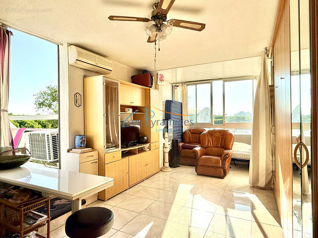 La grande motte - studio avec terrasse et parking - photo 2