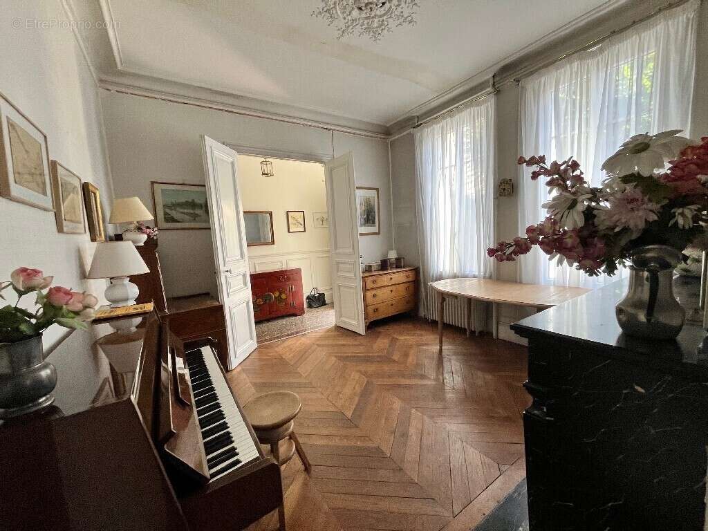 Maison 193 m² à Orleans  - photo 5
