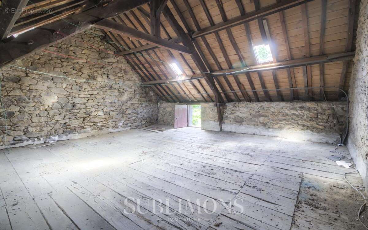 Maison à NIVILLAC