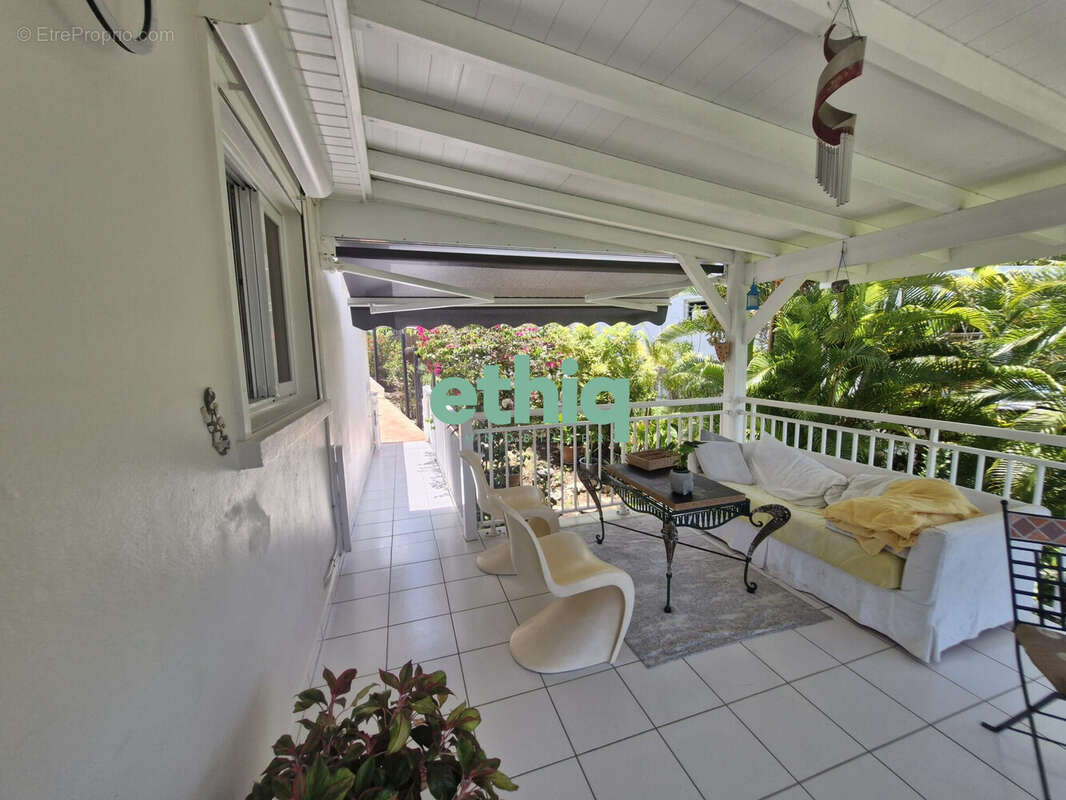 Maison à SAINTE-ANNE