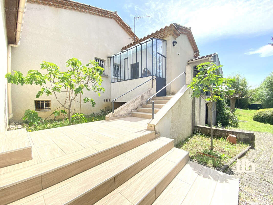 Maison à PRADES-LE-LEZ
