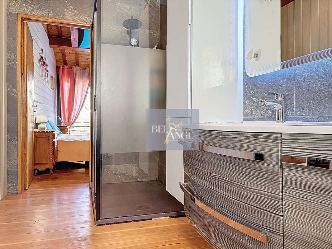 Maison à SAINT-AMBROIX