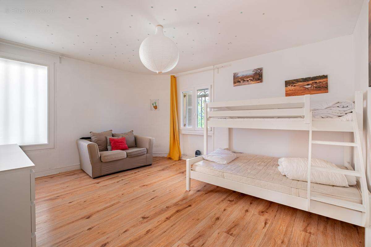 Maison à PEYMEINADE