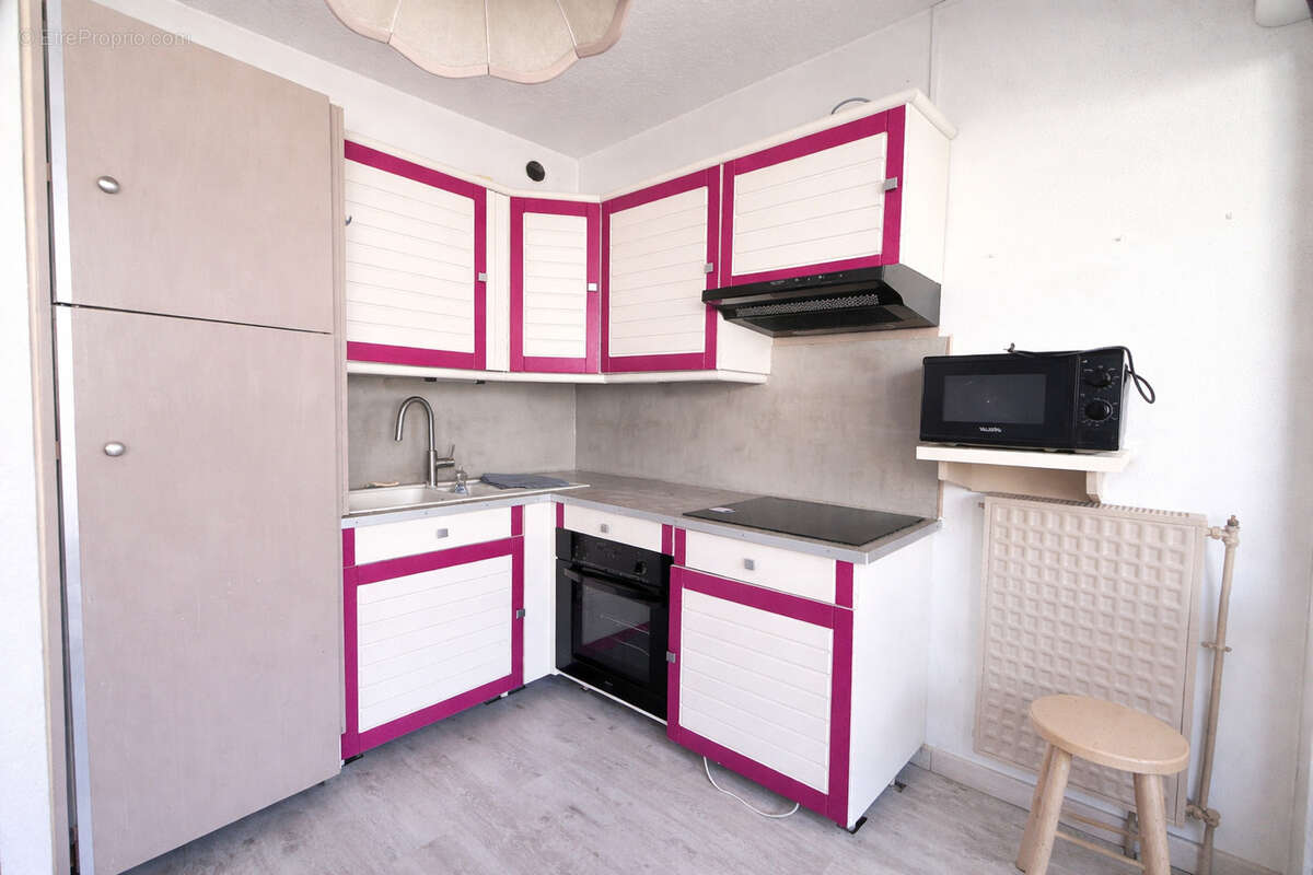 Appartement à MAUGUIO