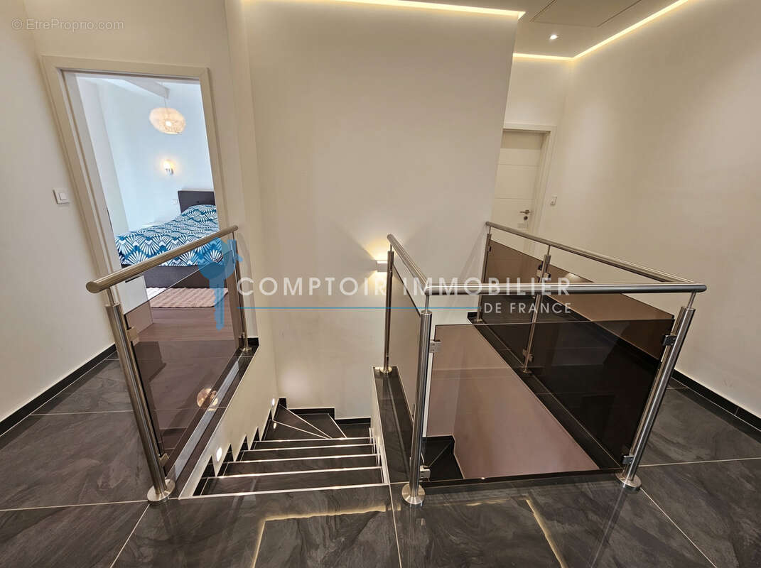 Maison moderne avec piscine dans une impasse calme à Freyming-Merlebach - photo 20