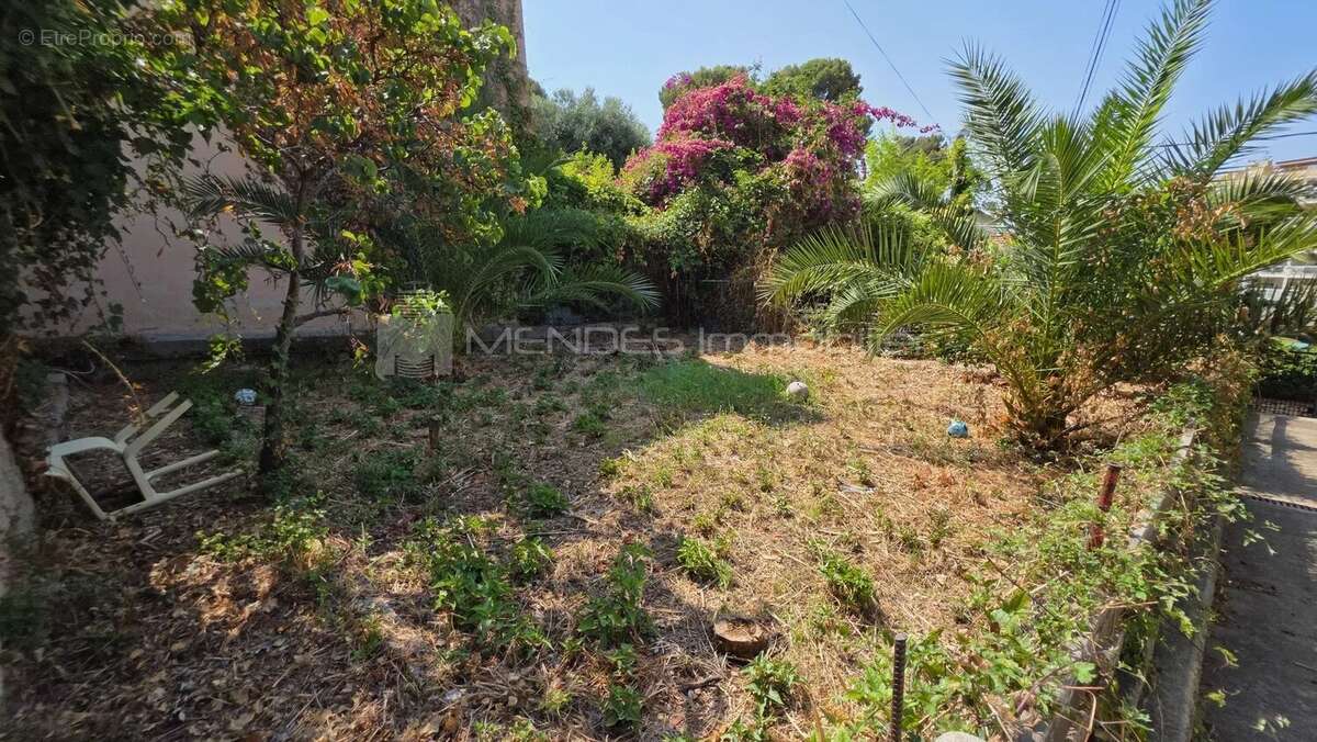 Villa de charme a renover cap d'ail centre - photo 21