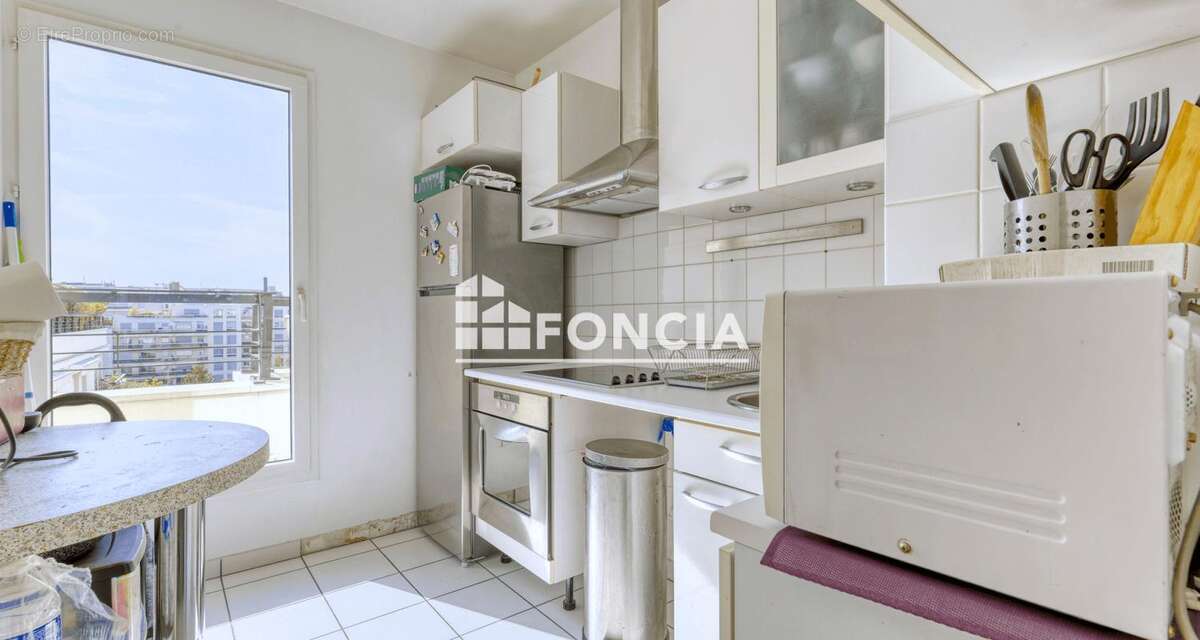 Appartement à ISSY-LES-MOULINEAUX