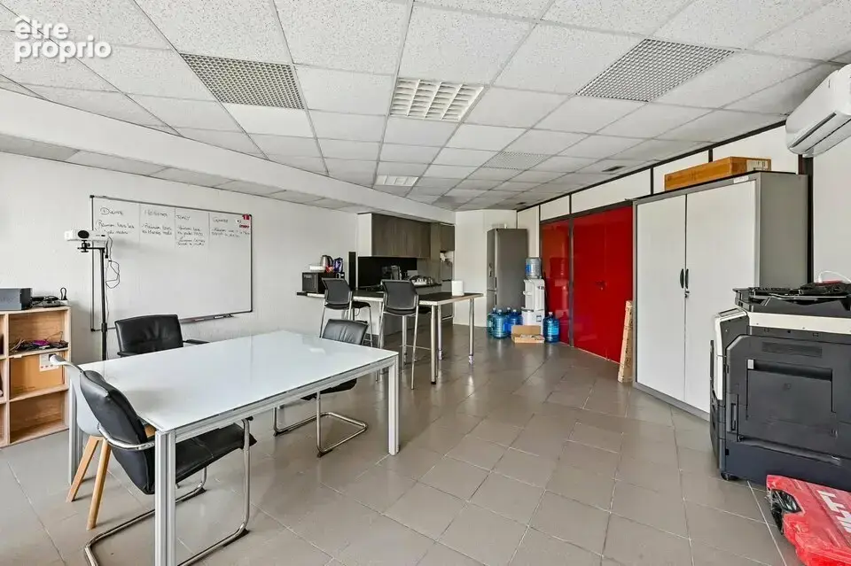 Commerce 330 m² à vendre à Goussainville (95190) - photo 2