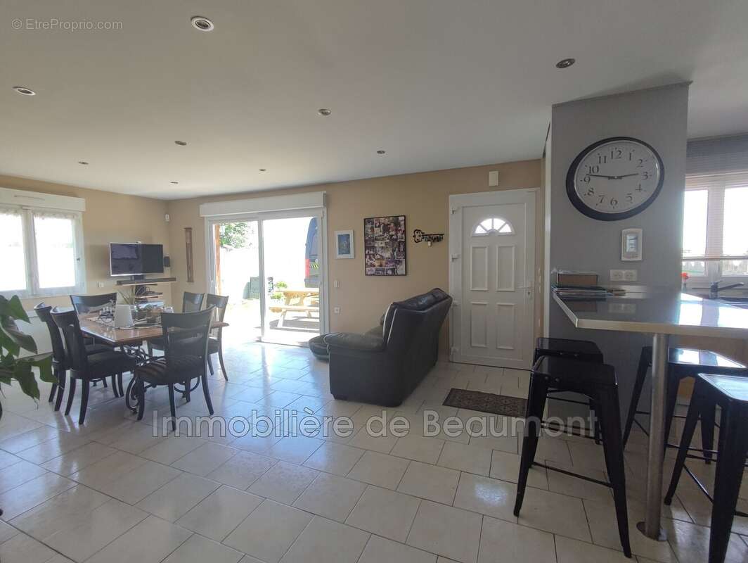 Maison à LE NEUBOURG