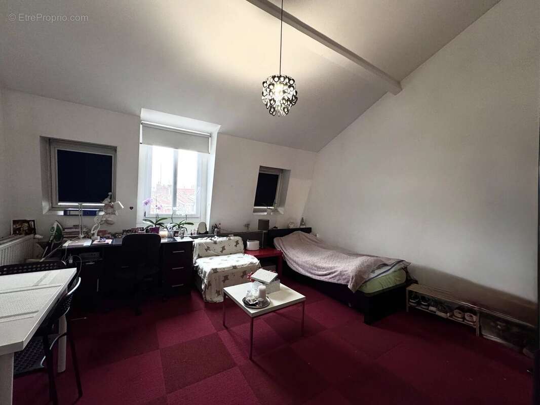 Maison à LA MADELEINE