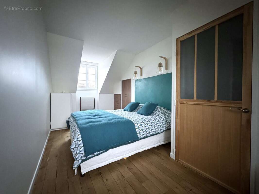 Appartement à COLOMBES