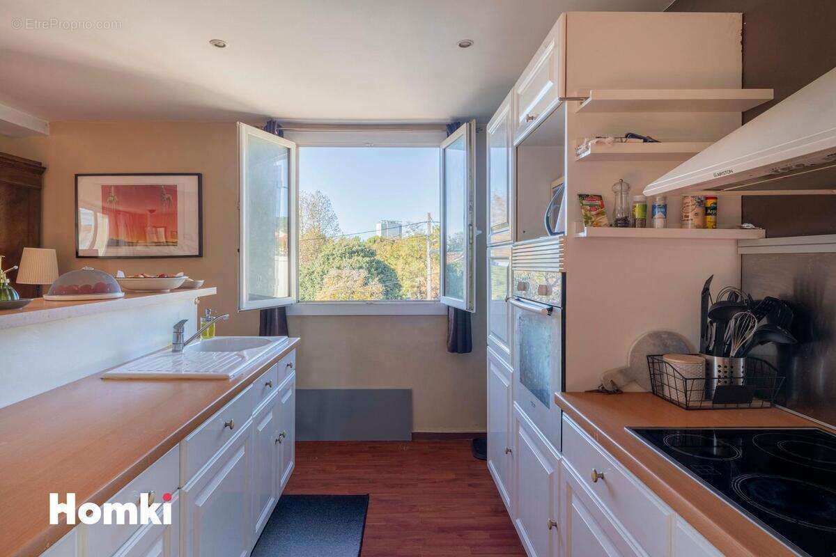 Appartement à MARSEILLE-14E