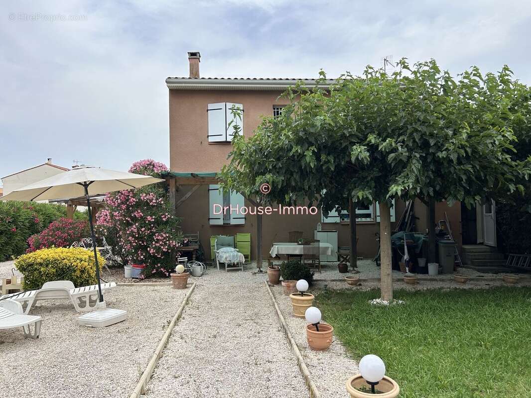 Maison à CORNEILLA-LA-RIVIERE