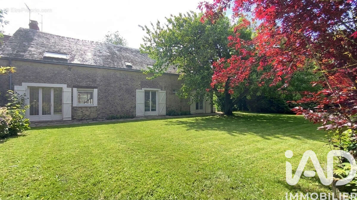 Maison 170 m² à Orgeres-En-Beauce  - photo 2
