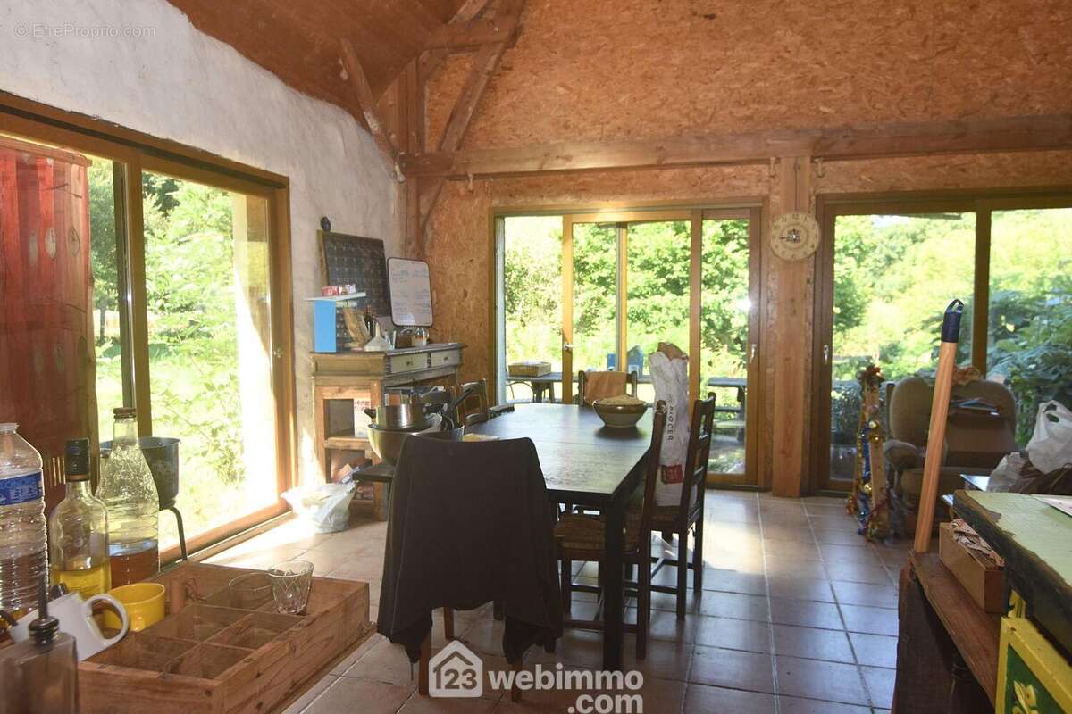 Maison à MELLIONNEC