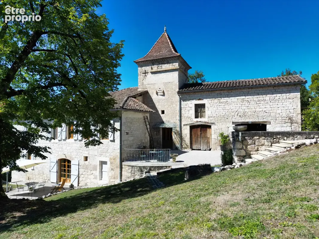 Propriété de caractère exceptionnelle avec vue sur Castelnau-de-Montmiral - photo 20