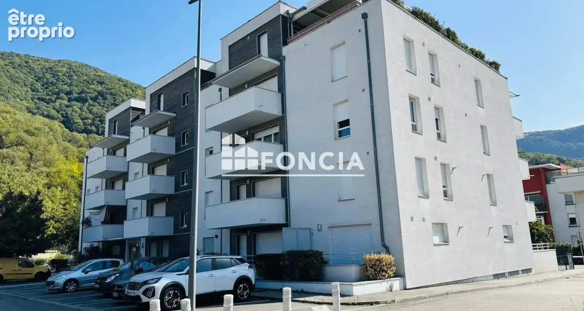 Appartement à SAINT-MARTIN-LE-VINOUX