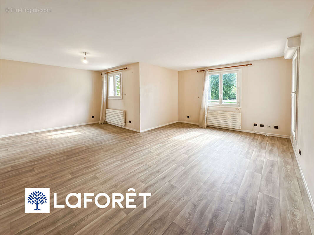 Appartement à VILLEMOISSON-SUR-ORGE