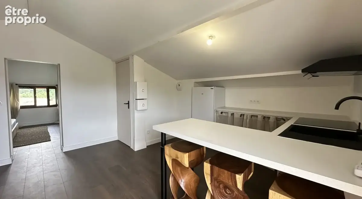 Villa balinaise rénovée proche du Bourg de type 6 pièces de 180 m2 avec piscine - photo 24