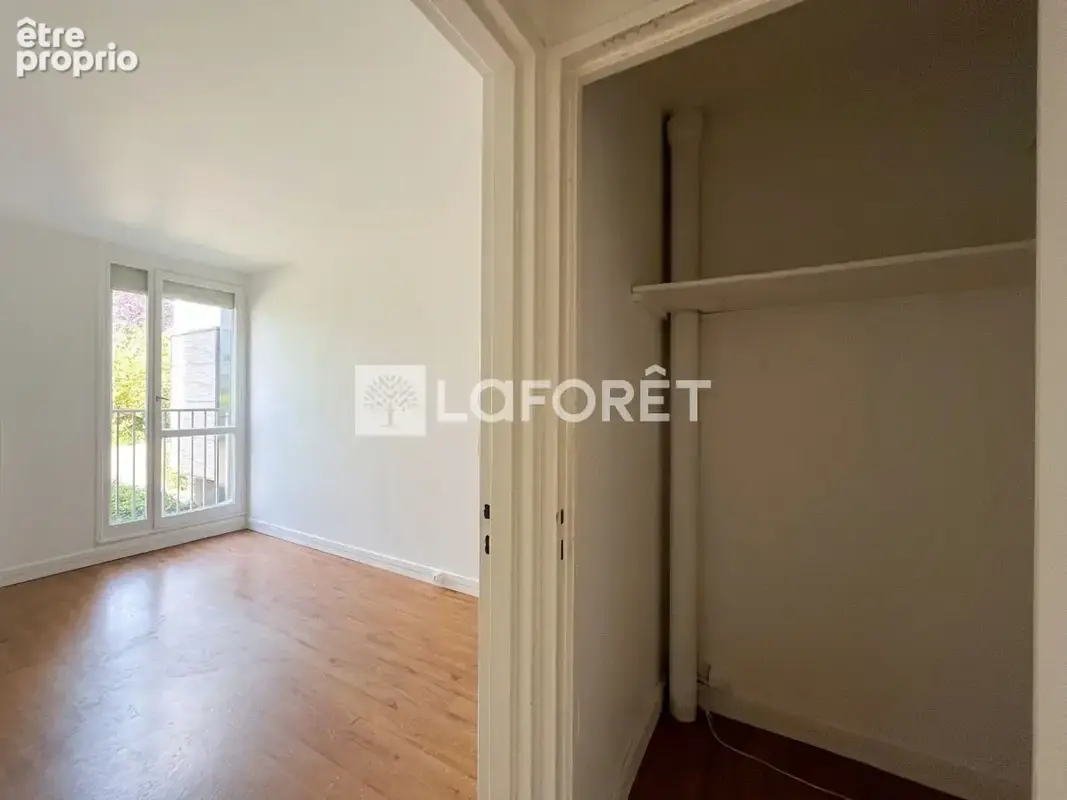 Appartement Villejuif 5 pièce(s) 85.48 m2 - photo 11