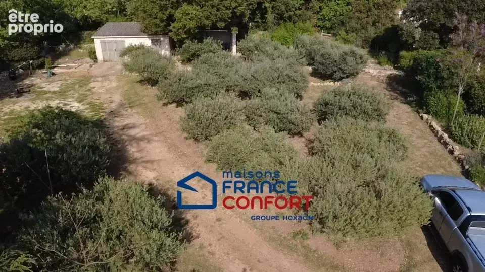 Terrain 550 m² à vendre à Flassans-Sur-Issole (83340) - photo 2