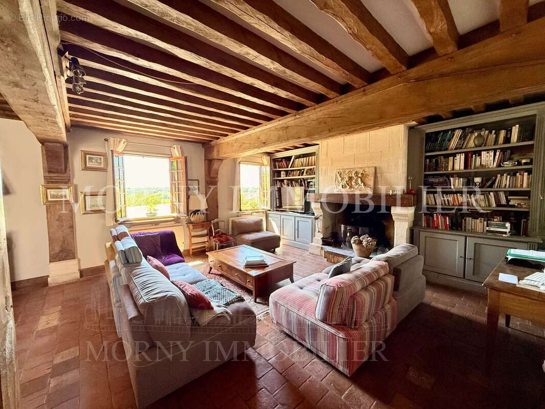 Maison à PONT-L&#039;EVEQUE