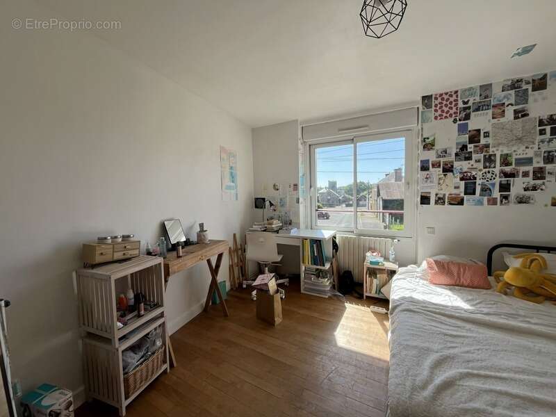 Maison à PLESSE