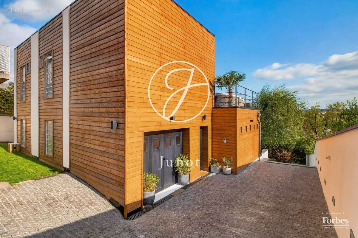 Maison à CHATOU