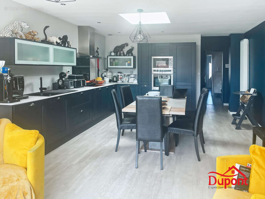 Maison à PECQUENCOURT