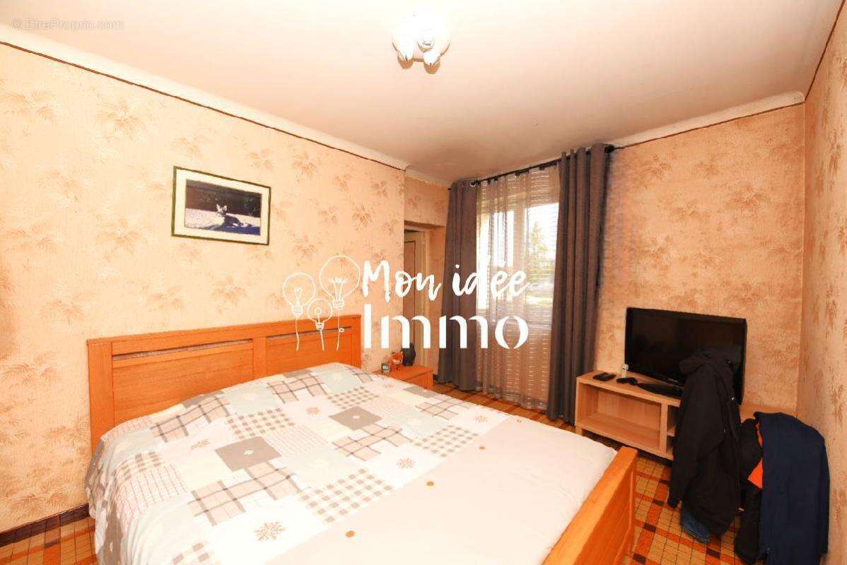 Maison à HAUTE-GOULAINE