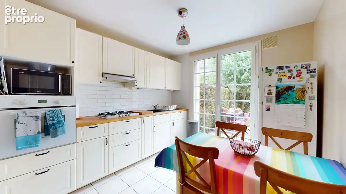 Maison de 149 m² à Breuillet - photo 4