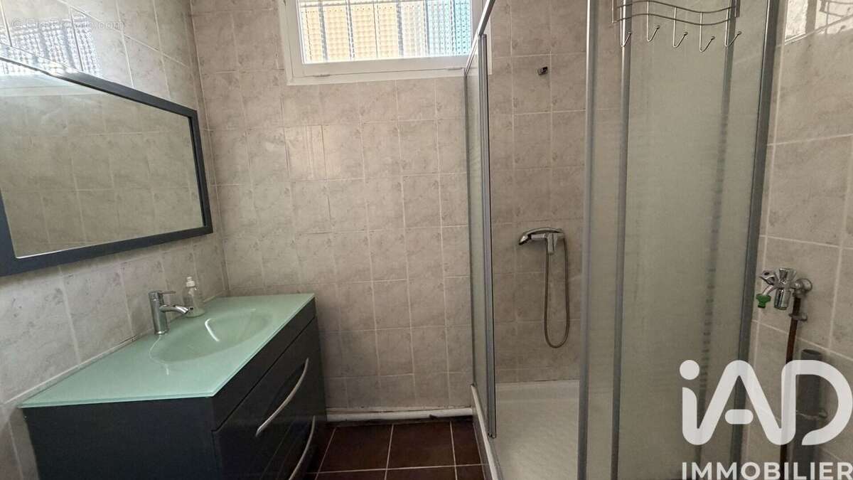 Photo 9 - Appartement à LE PERREUX-SUR-MARNE