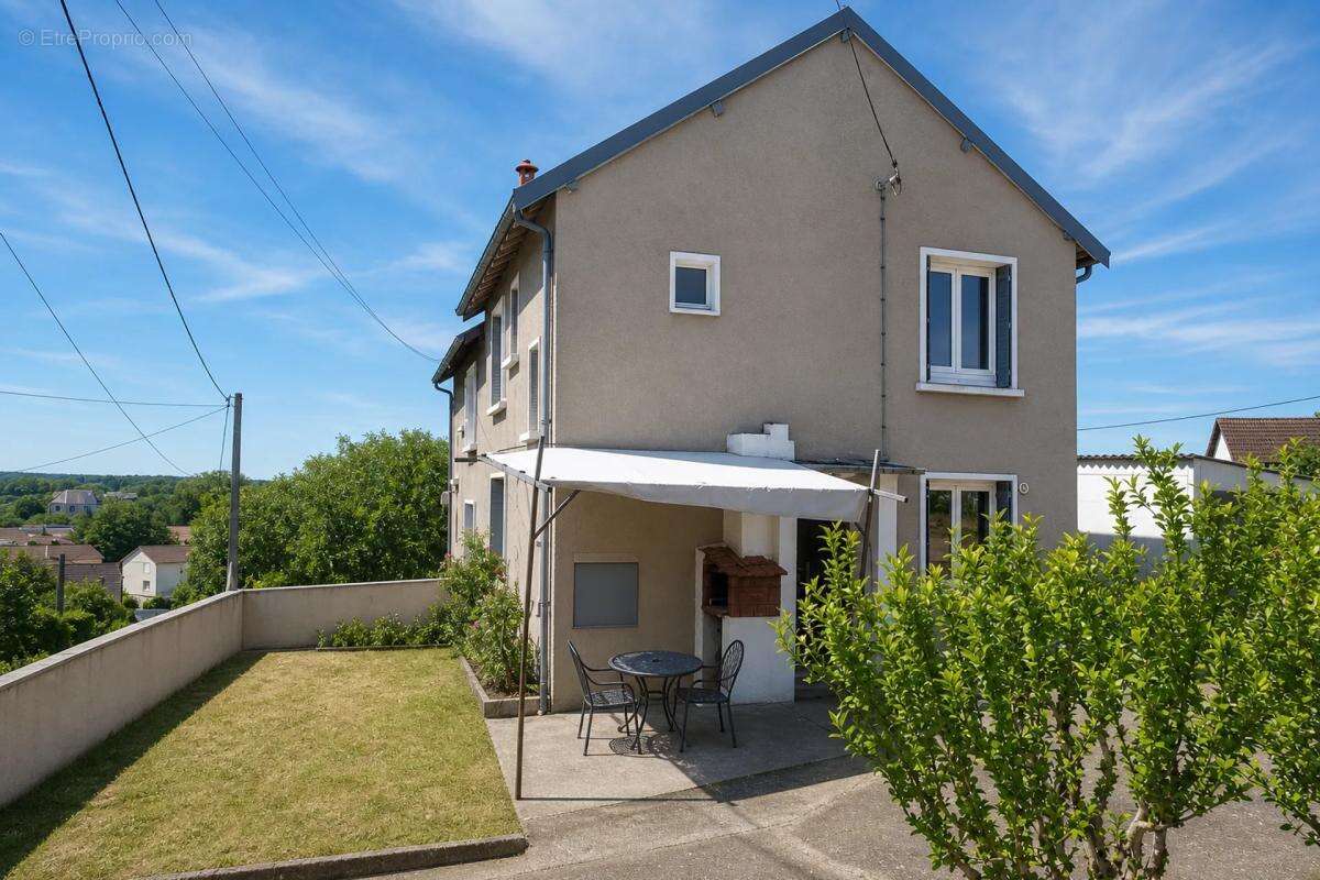 Maison de 4 pièces de 81 m² à Vierzon - photo 17