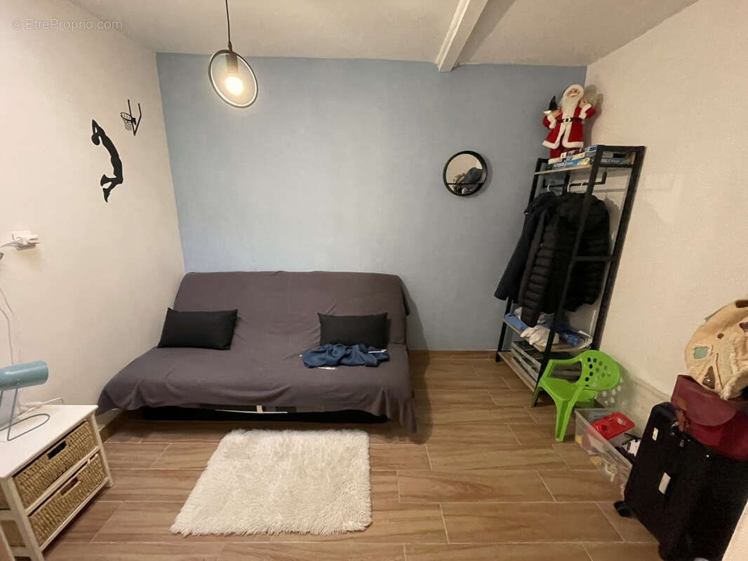 Commerce à SAINT-QUENTIN