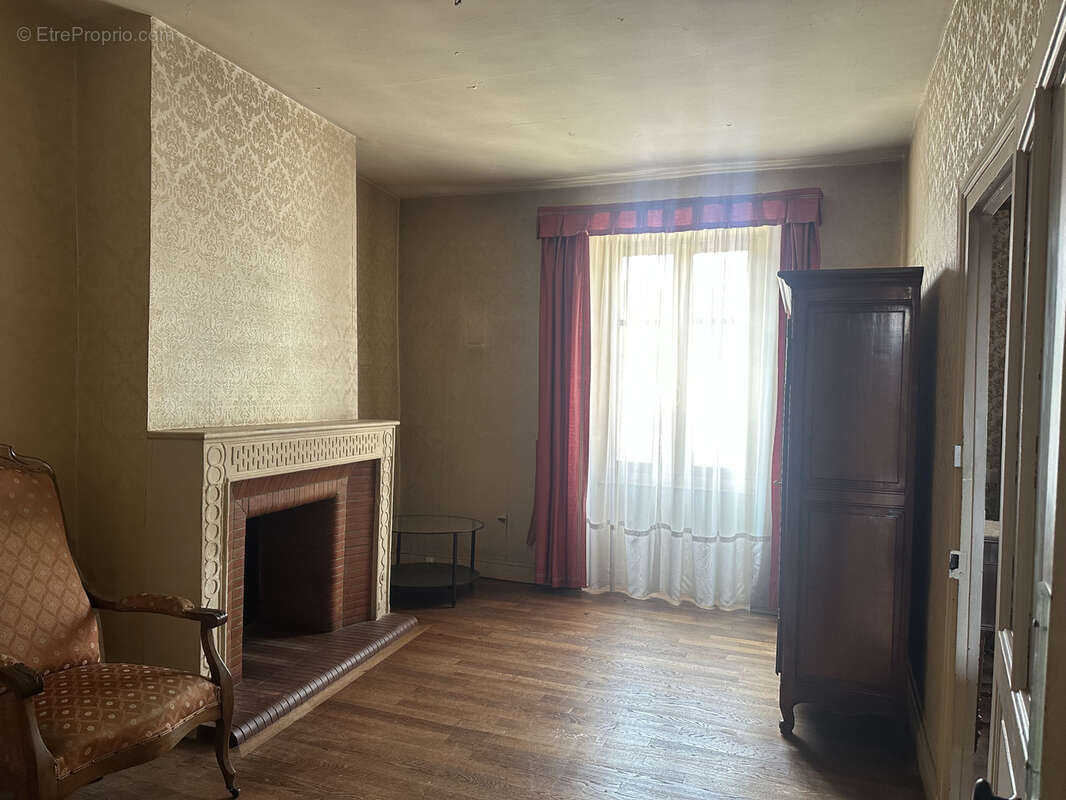 Maison de bourg 4 chambres   Proche commerces ! - photo 6