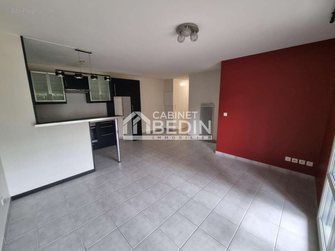 Appartement à SAINT-JEAN-D&#039;ILLAC