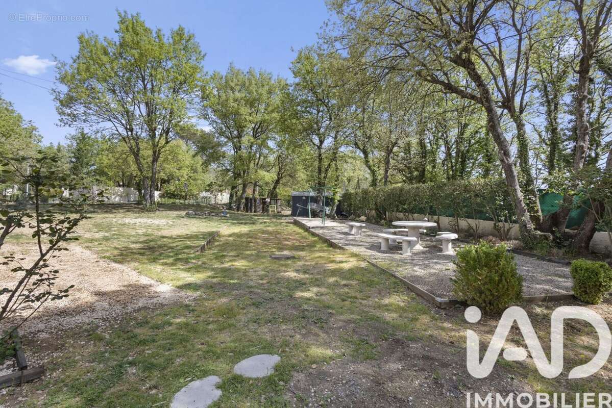 Photo 4 - Maison à TOURVES