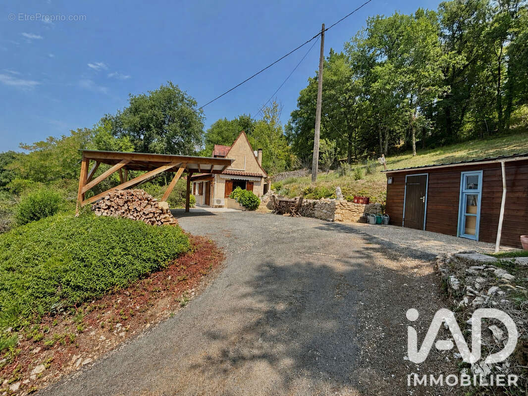 Maison 90 m² à Le Bugue  - photo 2