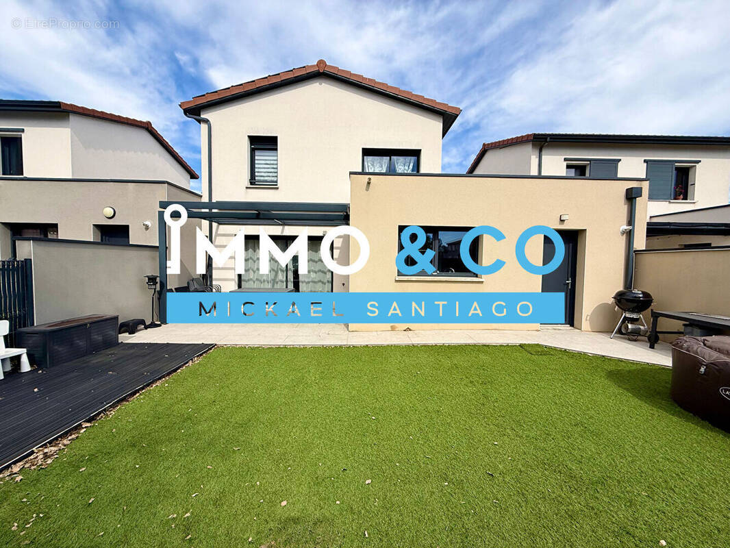 Maison à PORTES-LES-VALENCE