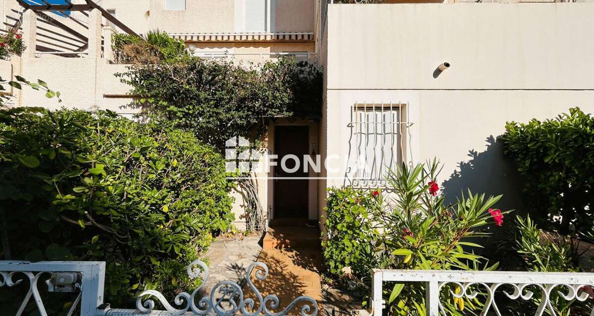 Exclusivite la ciotat 3/4 pieces avec jardins et garage privatifs - photo 3
