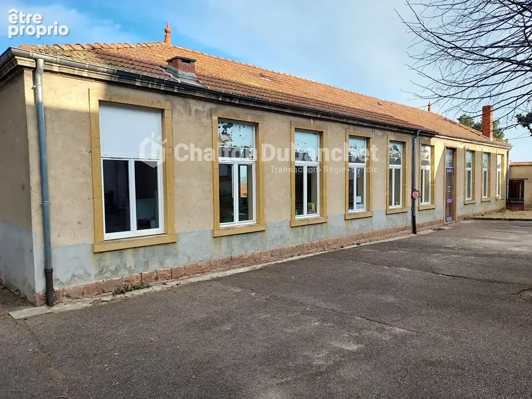 Photo Maison à Saint-Just-La-Pendue au prix de 150 000€
