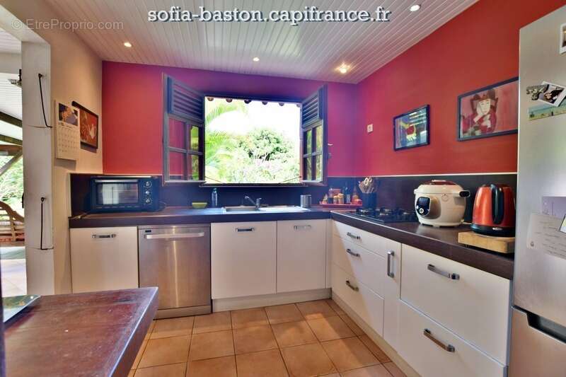 Maison à LES TROIS-ILETS