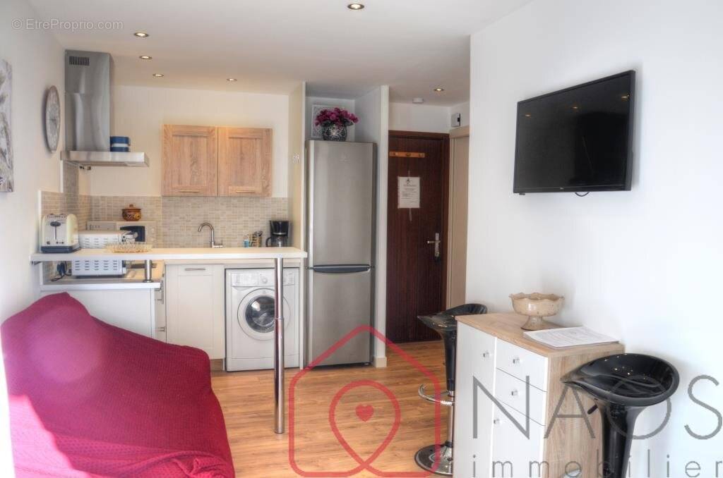 Appartement à GREOUX-LES-BAINS