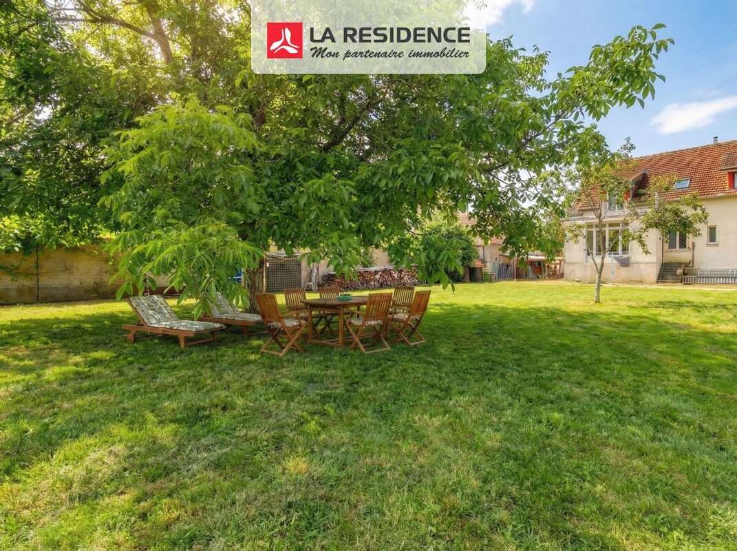 Maison à EZY-SUR-EURE