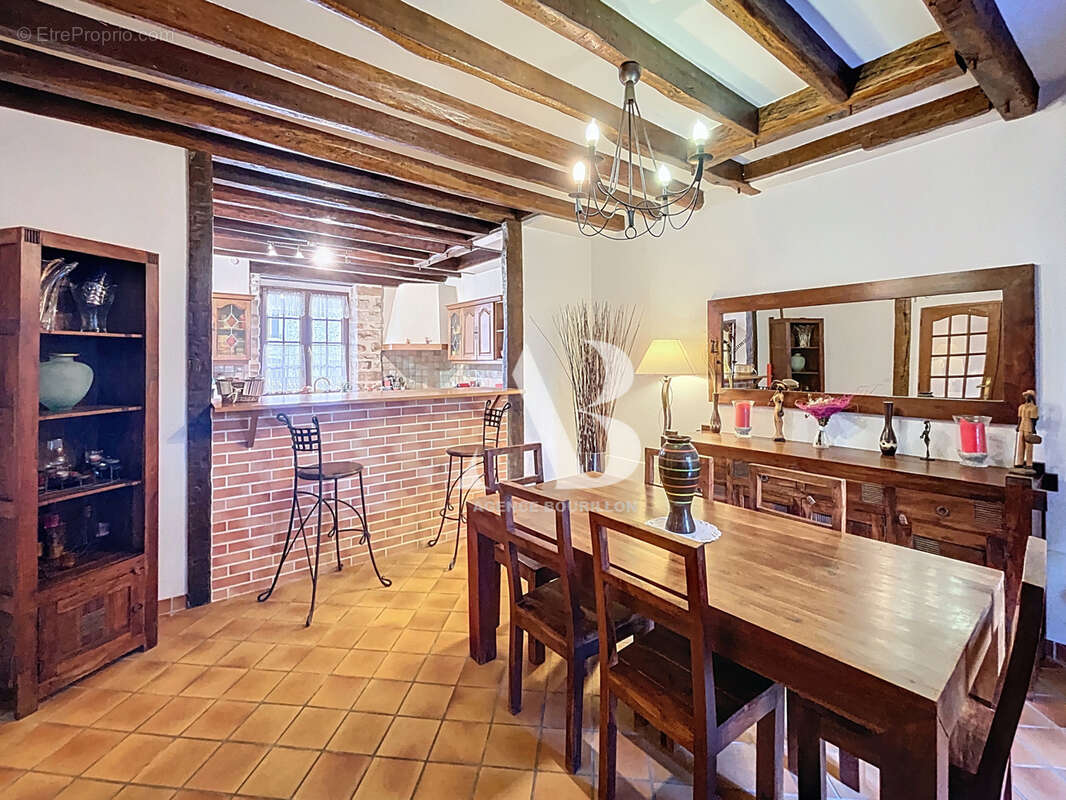 Maison à FONTENAILLES