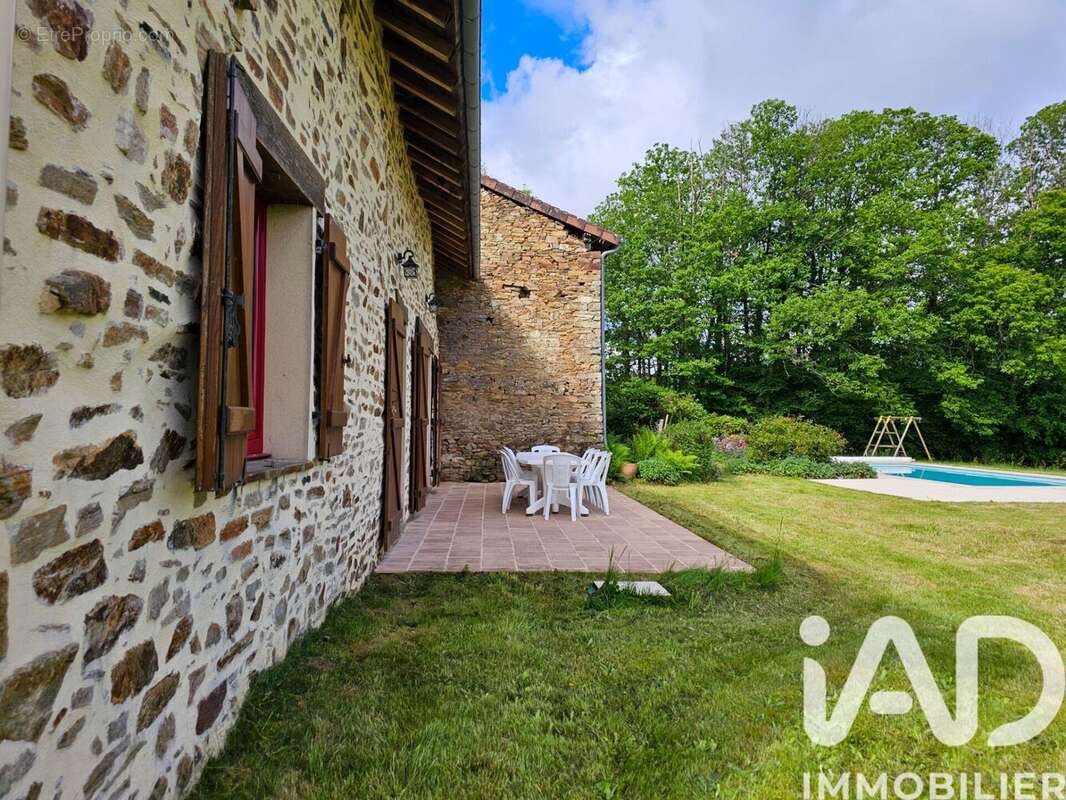 Photo 4 - Maison à CUSSAC
