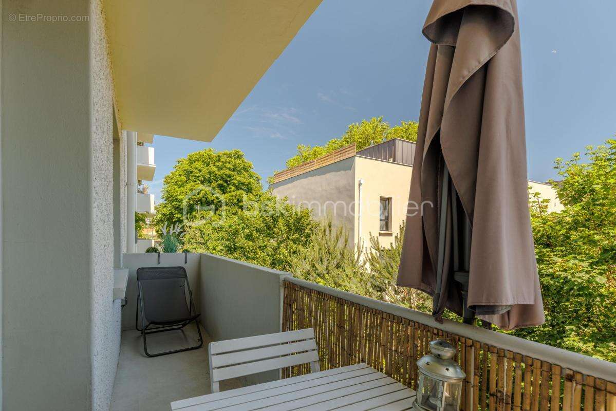 Appartement à LYON-9E