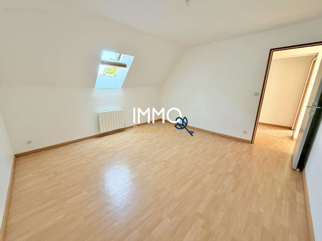 Maison 109 m² à Marigne-Laille  - photo 5